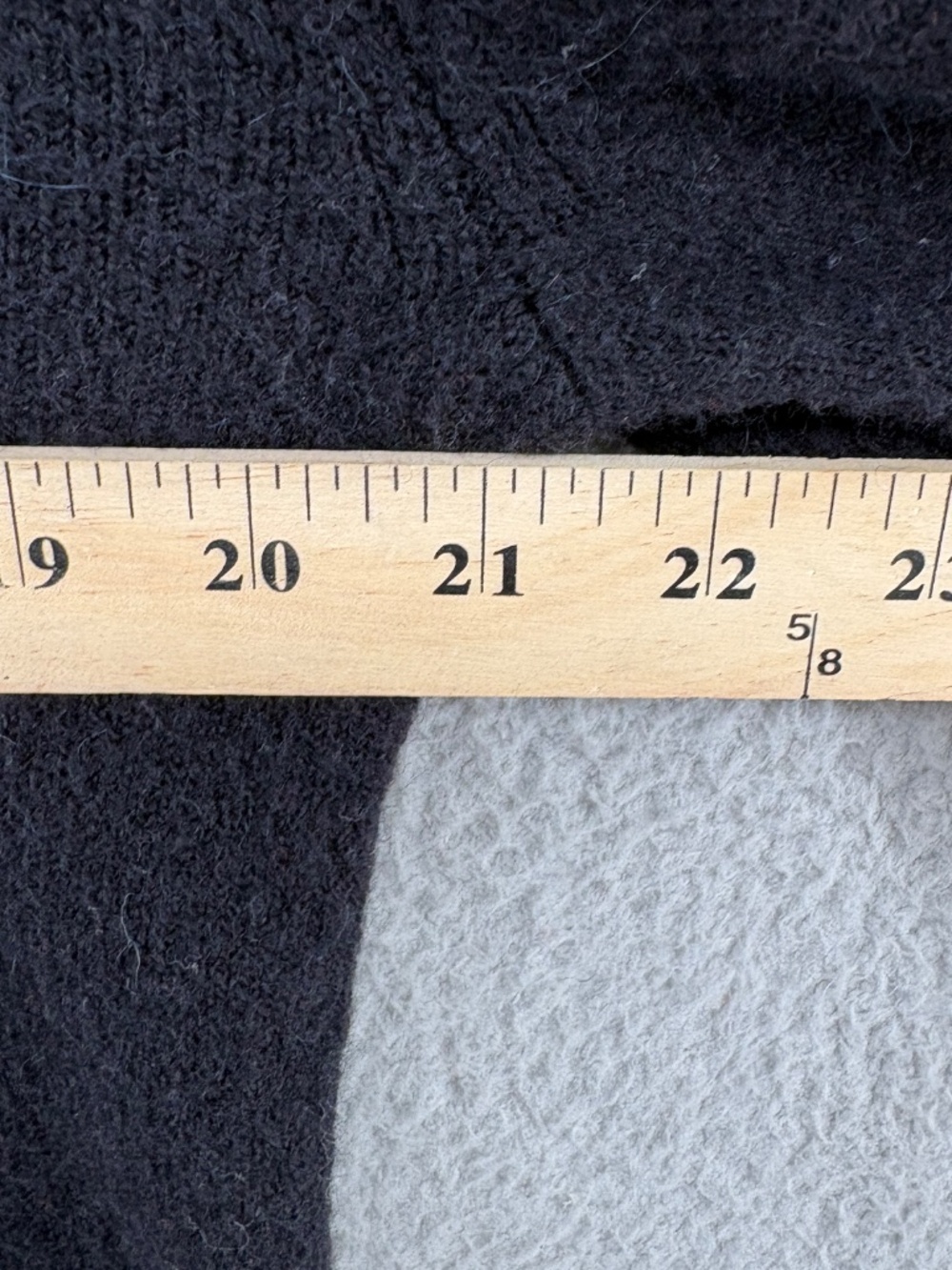 J.Crew Chunky Crewneck Sweater in Supersoft Yarn Black XS - Picture 6 of 10